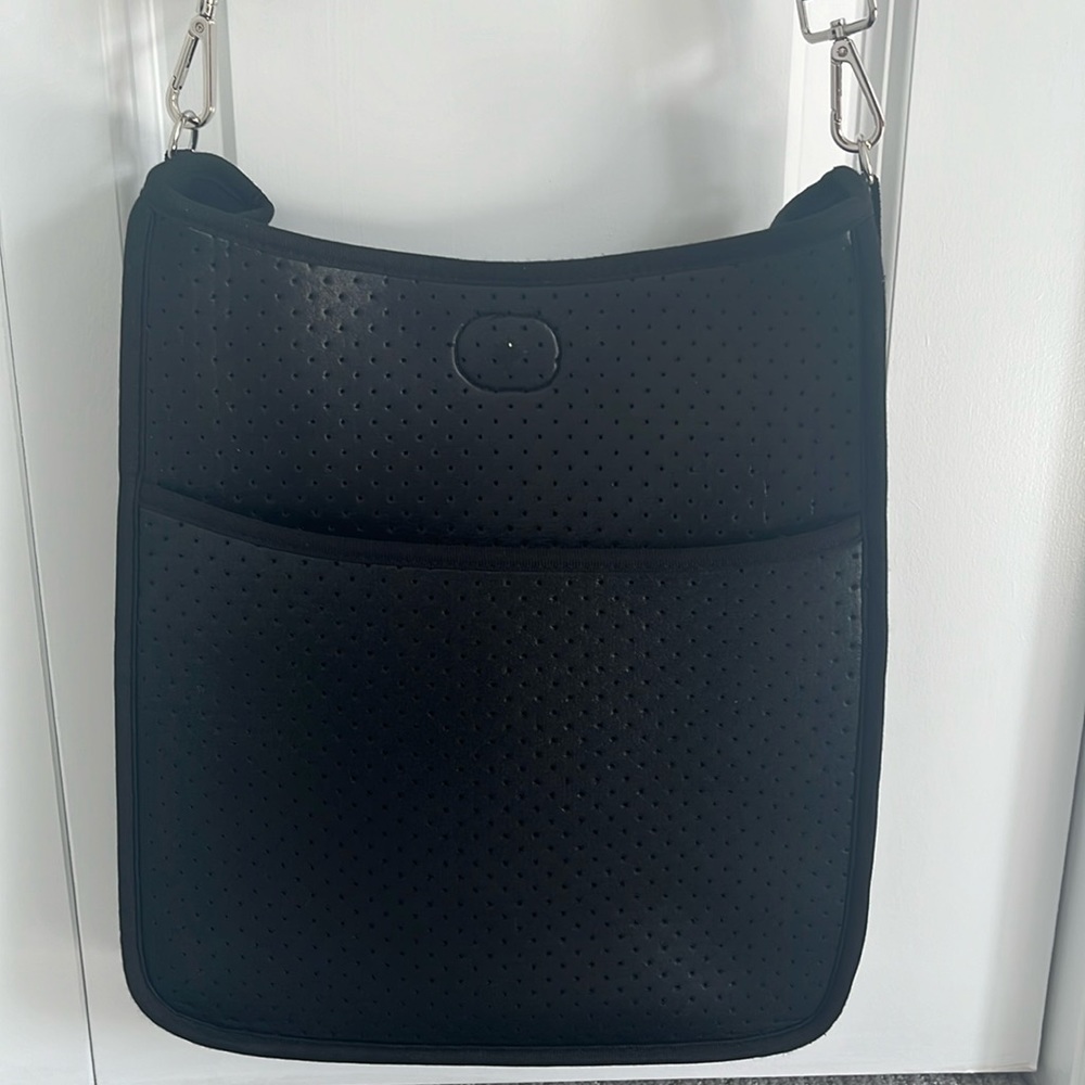 Messenger Bag in Black Neoprene